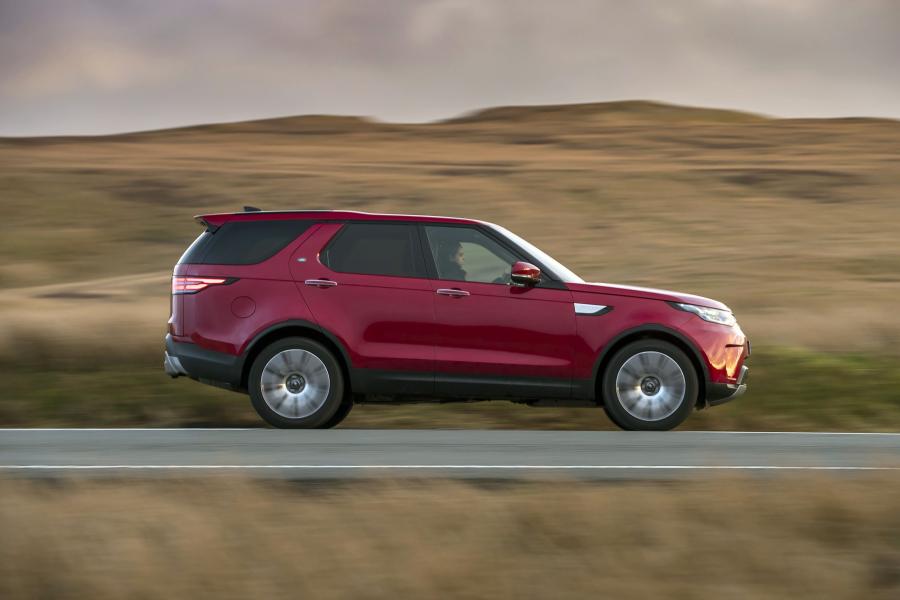  Land Rover Discovery HSE 2017 года  (UK) (фото 34 из 40)